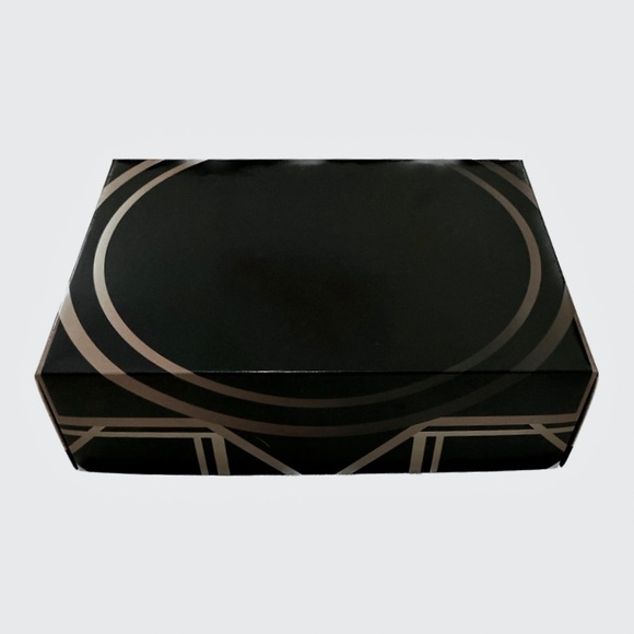 Gift Bundle skincare makeup Mica beauty, Doll 10 Manna Kadar serum blush NWT - Picture 2 of 15